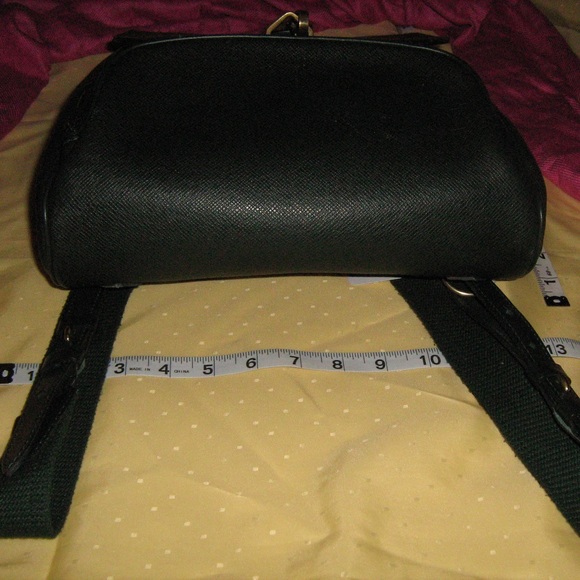 Louis Vuitton main image 4